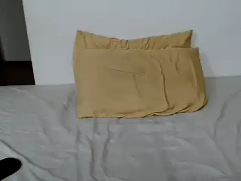 Cute Piper99x online show from February 1, 2025, 2:37 am