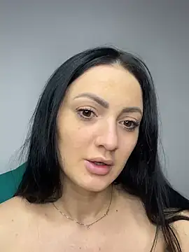 Snapshot of RaisaSalvi chatting on February 15, 2025, 6:12 pm RaisaSalvi online show from February 15, 2025, 6:12 pm