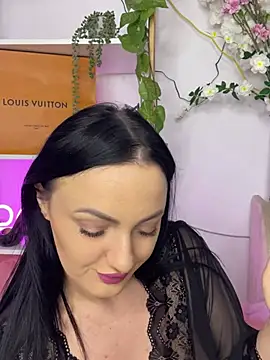 Snapshot of RaisaSalvi chatting on February 23, 2025, 4:46 pm RaisaSalvi online show from February 23, 2025, 4:46 pm