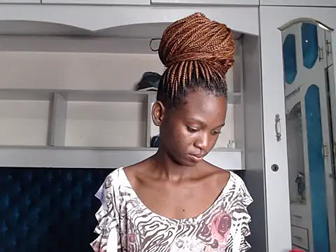 YoungDiva69 online show from January 29, 2025, 8:04 pm