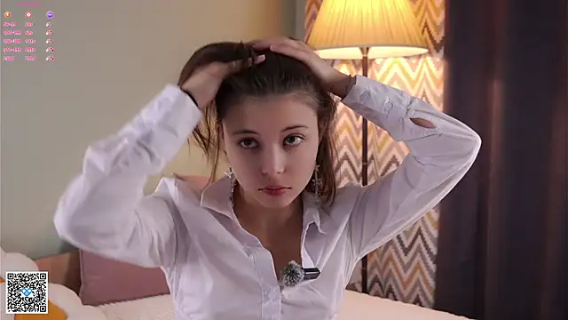 DarelleFare online show from October 4, 2025, 11:19 am