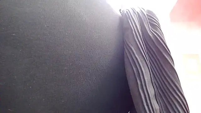 Snapshot of Wetandnaughtyxx chatting on October 9, 2025, 10:02 am Wetandnaughtyxx online show from October 9, 2025, 10:02 am