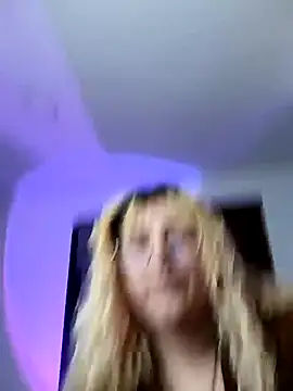 Snapshot of Hinako0Satorii_ chatting on March 12, 2025, 2:41 am Hinako0Satorii online show from March 12, 2025, 2:41 am