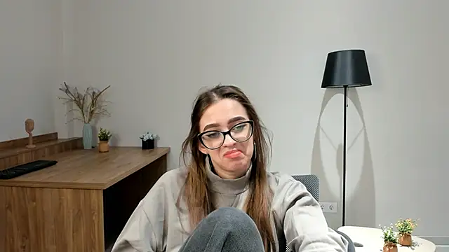 WhitneyCruise online show from January 29, 2025, 7:46 am