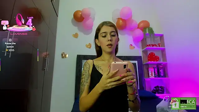 Nicol TransGirl online show from May 15, 2026, 4:41 am