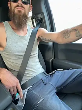 Snapshot of SUCKMEDEEP69 chatting on October 22, 2025, 1:11 pm SUCKMEDEEP69 online show from October 22, 2025, 1:11 pm