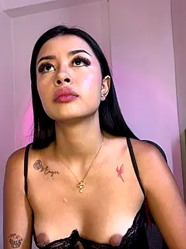 Snapshot of Miss_karol chatting on October 8, 2025, 6:16 pm Miss karol online show from October 8, 2025, 6:16 pm