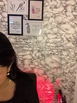 Snapshot of Miss_karol chatting on February 12, 2026, 5:30 pm Miss karol online show from February 12, 2026, 5:30 pm