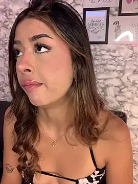 Snapshot of Miss_karol chatting on March 16, 2026, 6:23 pm Miss karol online show from March 16, 2026, 6:23 pm