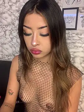 Snapshot of Miss_karol chatting on March 26, 2026, 7:19 pm Miss karol online show from March 26, 2026, 7:19 pm