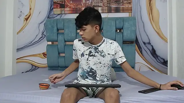 KING STYLE2 online show from January 31, 2025, 3:09 am