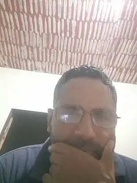 DOMINADOR5 online show from March 3, 2025, 11:14 pm