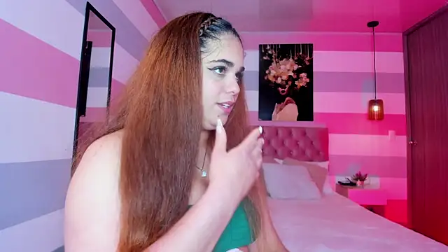 ninna curly online show from December 18, 2025, 10:32 am