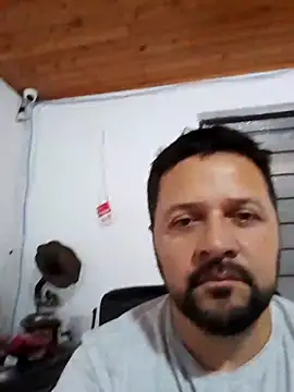 Snapshot of Daniel_08_8 chatting on February 6, 2025, 10:00 pm Daniel 08 8 online show from February 6, 2025, 10:00 pm