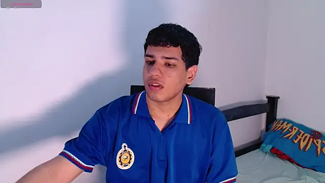 Snapshot of Santiago-Thompson chatting on February 21, 2026, 6:09 pm Santiago-Thompson online show from February 21, 2026, 6:09 pm