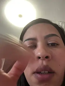 vanesavane395 online show from March 15, 2025, 1:18 pm