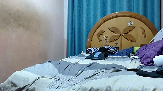 nakedlima online show from May 15, 2026, 5:14 am