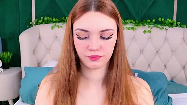 Snapshot of Ariadna_Holder chatting on March 1, 2025, 6:24 am Ariadna Holder online show from March 1, 2025, 6:24 am