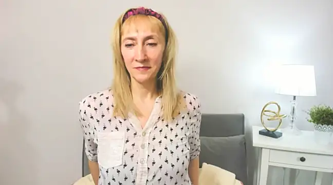 MargaretMilf69 online show from February 19, 2025, 7:38 pm
