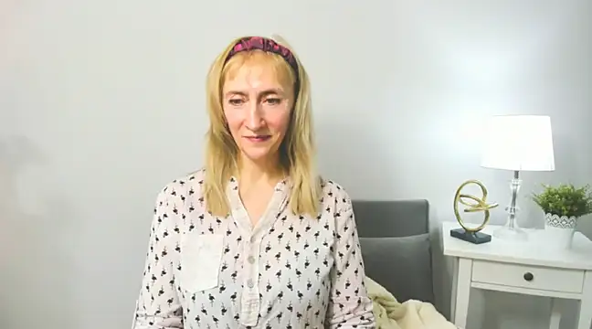 MargaretMilf69 online show from February 20, 2025, 7:19 pm