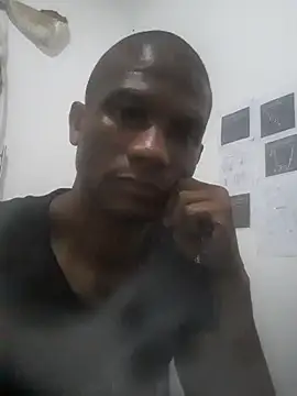 Snapshot of diablok1705 chatting on October 15, 2025, 7:14 pm diablok1705 online show from October 15, 2025, 7:14 pm