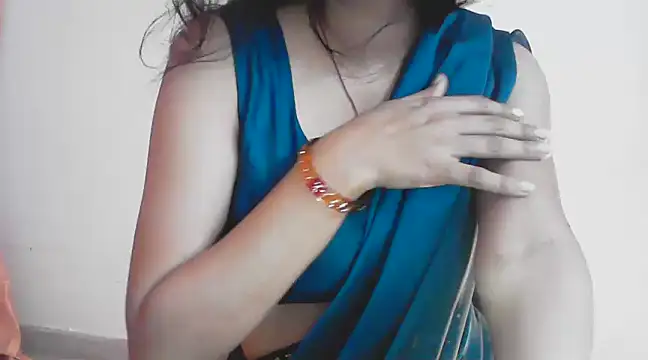 kajal  bhabhi  online show from February 10, 2025, 5:41 pm
