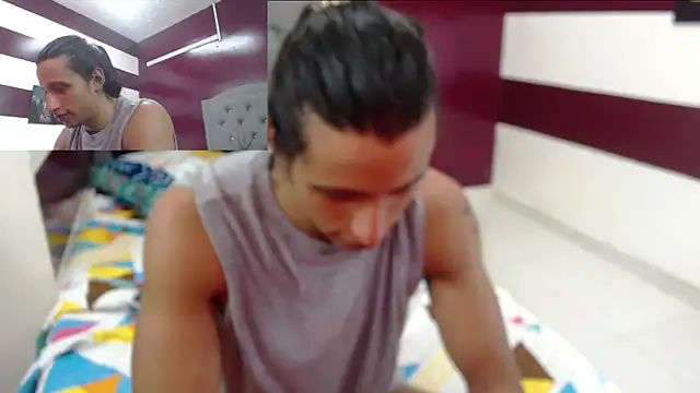 Snapshot of charly_bunnys1 chatting on February 7, 2025, 8:31 pm charly bunnys1 online show from February 7, 2025, 8:31 pm