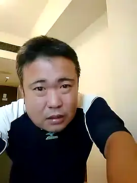 Snapshot of basemmy chatting on January 26, 2025, 12:58 am basemmy online show from January 26, 2025, 12:58 am