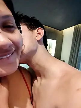 belenvaleria online show from November 14, 2025, 10:18 pm