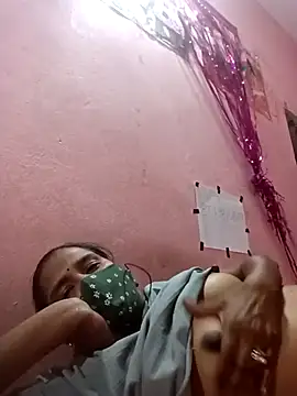 Snapshot of runi31 chatting on February 16, 2025, 11:48 pm runi31 online show from February 16, 2025, 11:48 pm