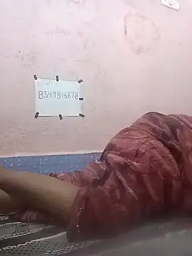 Snapshot of runi31 chatting on March 3, 2025, 5:07 pm runi31 online show from March 3, 2025, 5:07 pm