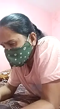 Snapshot of runi31 chatting on March 17, 2025, 5:49 pm runi31 online show from March 17, 2025, 5:49 pm