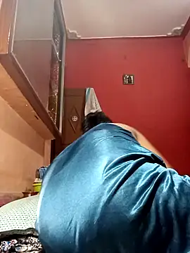 Snapshot of runi31 chatting on September 27, 2025, 6:02 pm runi31 online show from September 27, 2025, 6:02 pm