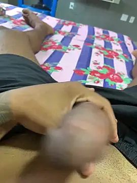 emitee7 online show from February 27, 2026, 7:36 pm