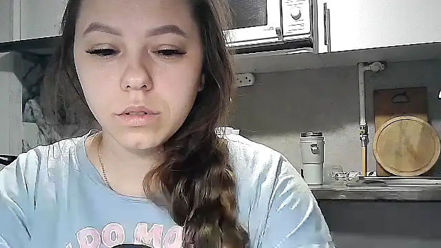 Misssweet s online show from December 3, 2025, 5:04 am