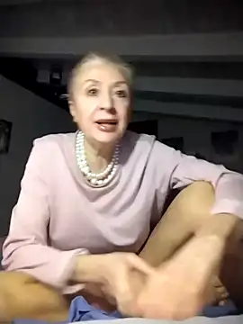 divinaerotica online show from December 14, 2025, 6:01 pm