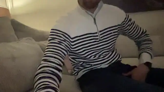 Snapshot of bullyboyy chatting on December 16, 2025, 6:02 pm bullyboyy online show from December 16, 2025, 6:02 pm