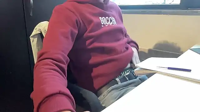 Snapshot of bullyboyy chatting on January 12, 2026, 8:52 am bullyboyy online show from January 12, 2026, 8:52 am