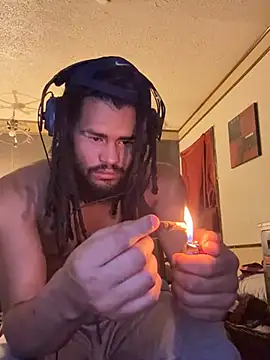 Snapshot of B3-Dindles chatting on March 23, 2025, 3:10 am B3-Dindles online show from March 23, 2025, 3:10 am