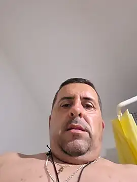 Usame como quieras online show from July 27, 2026, 2:02 pm