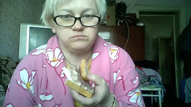 Mayya4321 online show from March 17, 2026, 12:19 pm