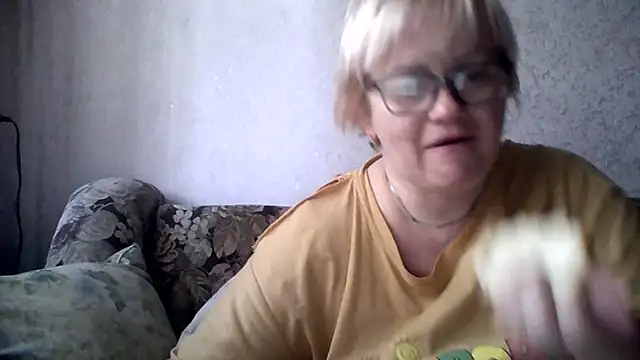 Mayya4321 online show from April 28, 2026, 9:36 am