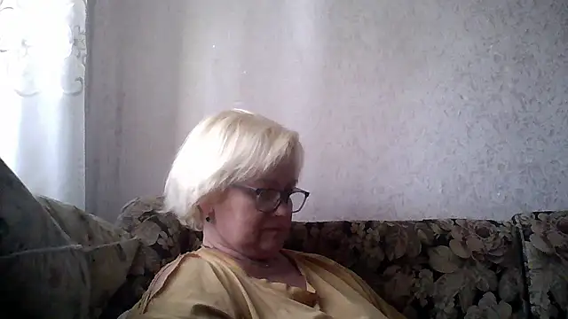 Mayya4321 online show from May 25, 2026, 11:16 am