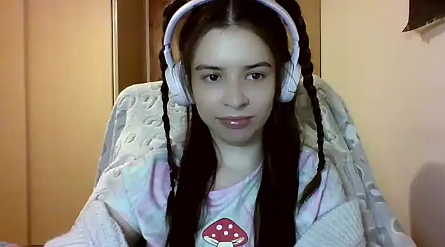 LariceSexy online show from February 12, 2025, 9:11 pm