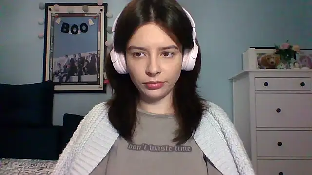 LariceSexy online show from October 19, 2025, 6:19 pm