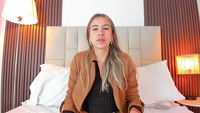 Ariana greenblat online show from May 5, 2026, 5:21 pm