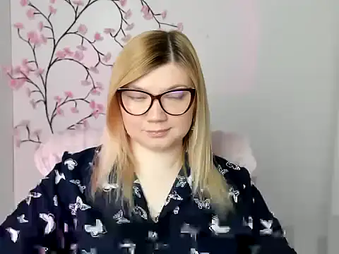 Lola moree online show from April 22, 2026, 11:34 am