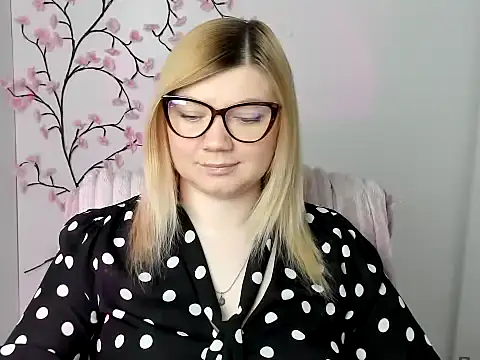 Lola moree online show from April 26, 2026, 11:41 am