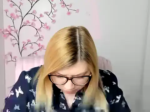 Lola moree online show from April 28, 2026, 11:37 am