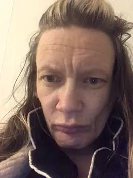 Snapshot of blondey206 chatting on March 11, 2026, 3:12 am blondey206 online show from March 11, 2026, 3:12 am